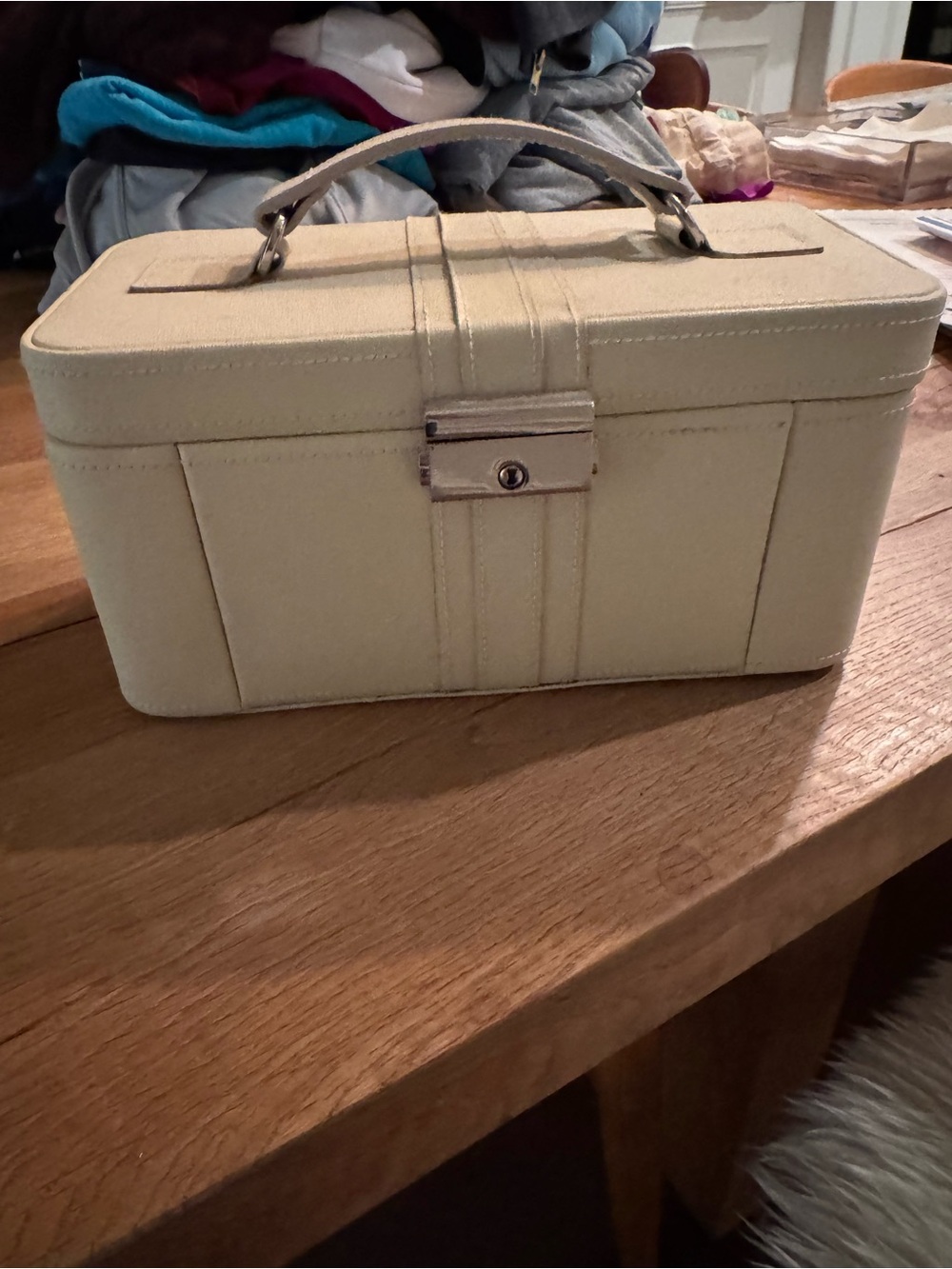 Pottery Barn Cream Leather Jewelry Train Case with Top Handle